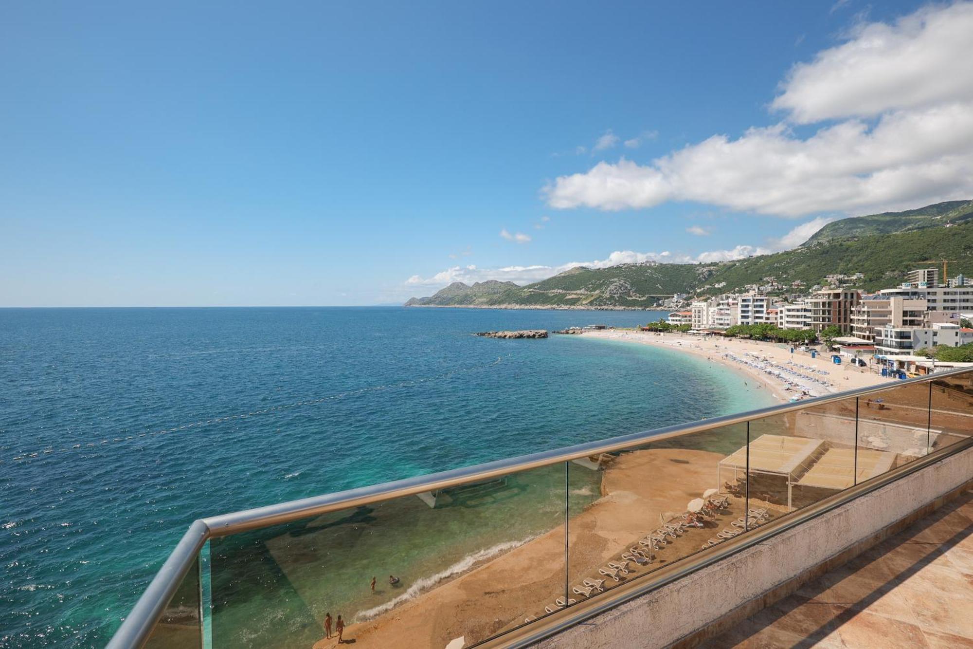 Athos Apartments Dobre Vode Добра-Вода Экстерьер фото