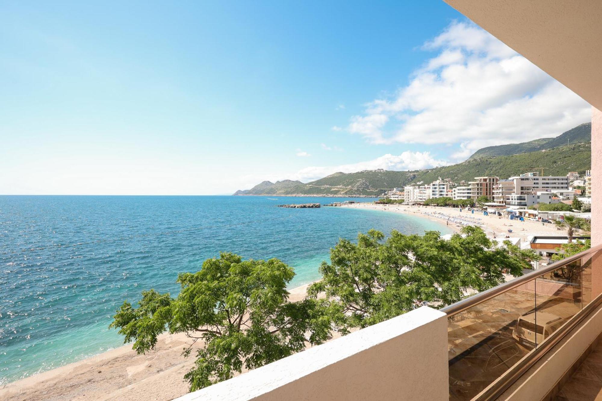 Athos Apartments Dobre Vode Добра-Вода Экстерьер фото